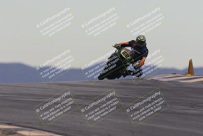 media/Sep-21-2025-Race Pace (Sun) [[98bf33ef95]]/Non Verified/1-Turns 9 and 10 (8am)/